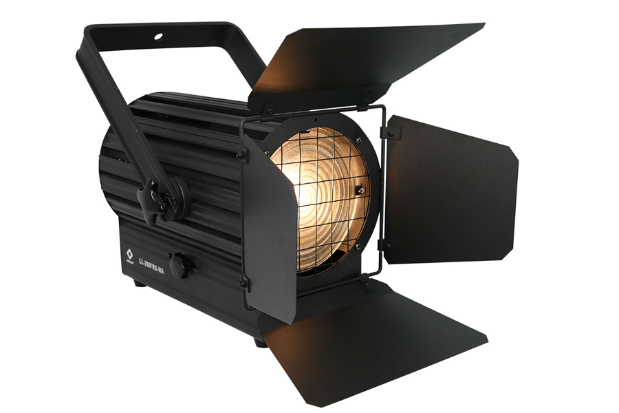 Iluminação para vídeos com fresnel