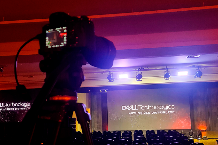 Câmera de vídeo gravando vídeo profissional