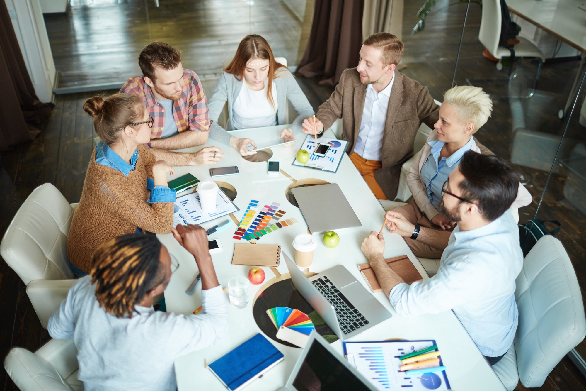 Descubra como funciona uma produtora de vídeo por dentro!